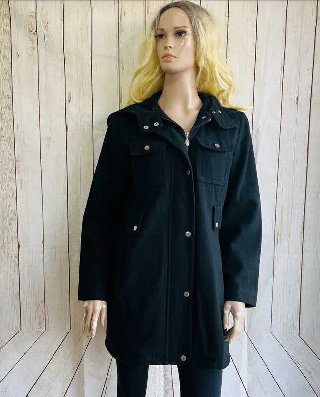 Abrigo Largo Negro Gorro